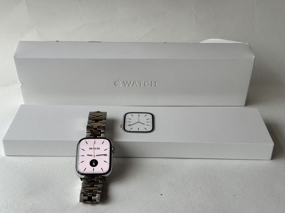 Apple Watch Series 7 45mm Stainless Steel Silver ремінець TORY BURCH