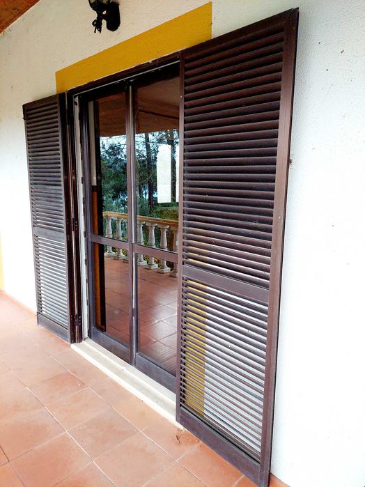 Caixilharia Alumínio, Janelas, portas, sacadas completas