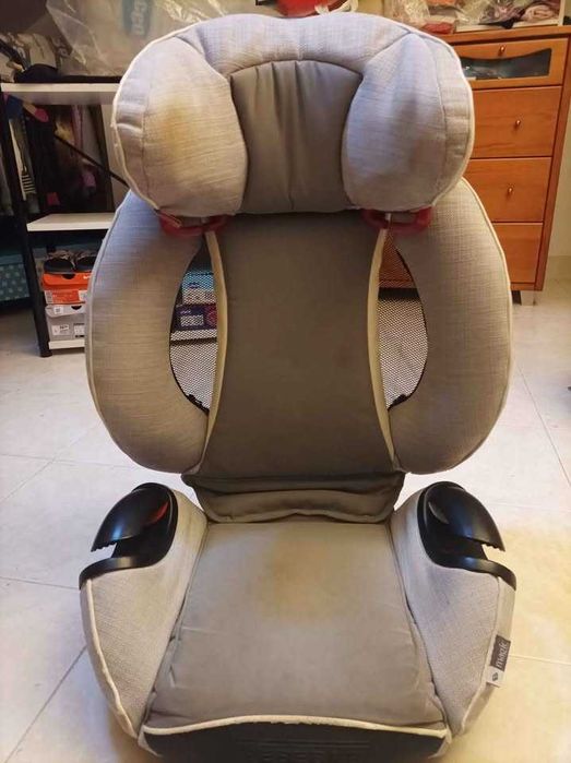 Cadeira auto + 15 kg - banco amovível para mais tarde - 30€