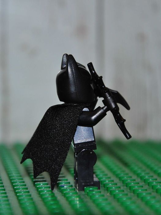 F1721. Nowa Figurka LEGO Super Heroes - sh0513 Batman - Juniors Cape