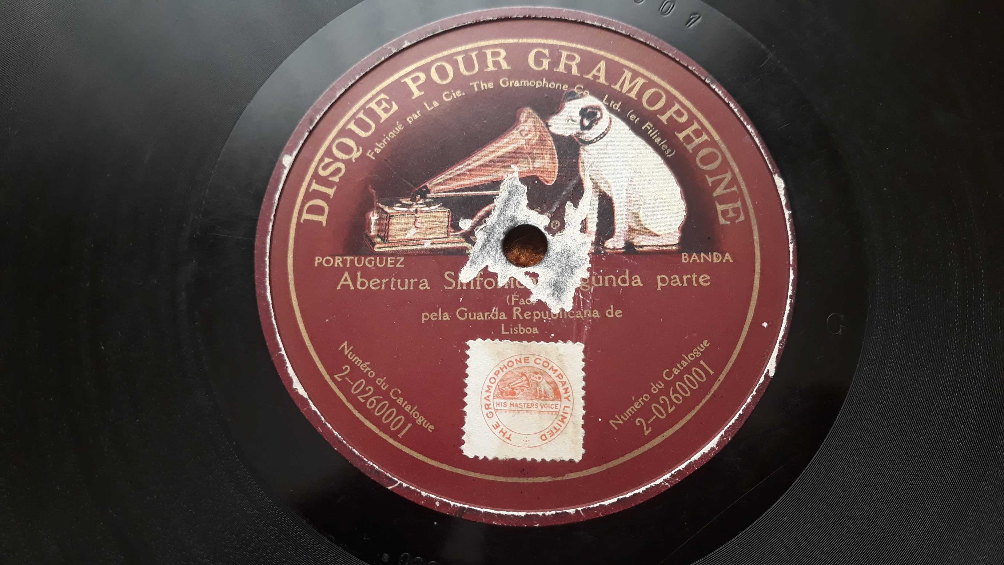 J. Fernandes Fão + G.N.R. de Lisboa - Monarch Record Gramophone