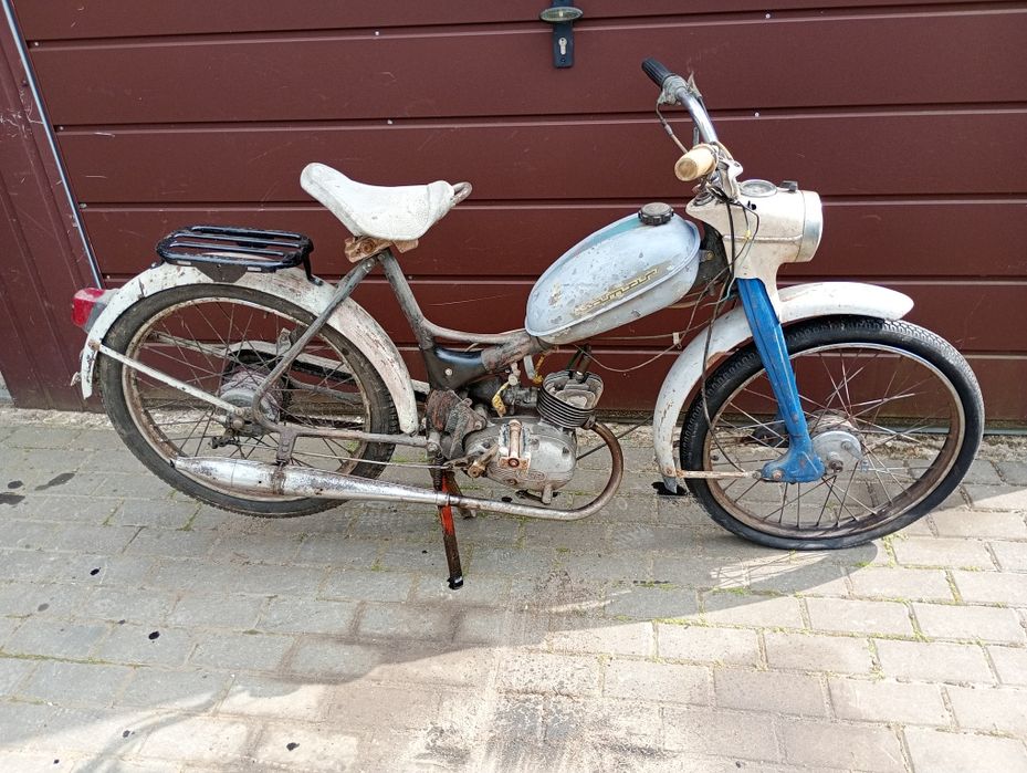 Komar zarejestrowany 2320 sztywniak, biała tablica Romet żak motorynka