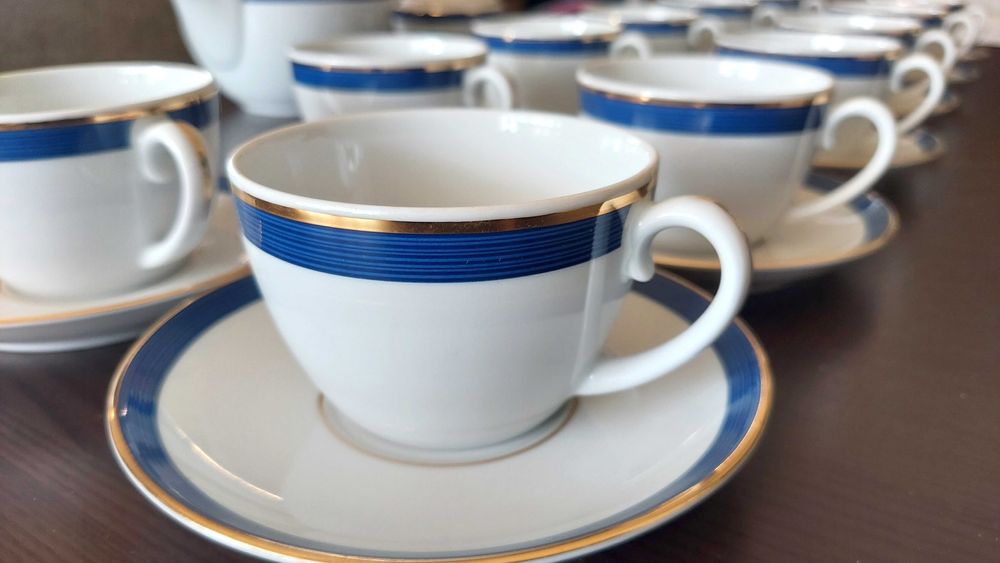 SERVIÇO COMPLETO DE CHÁ EMA (Vista Alegre - Colecção Palacete) NOVO!