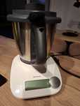 Thermomix frend z naczyniem miksującym