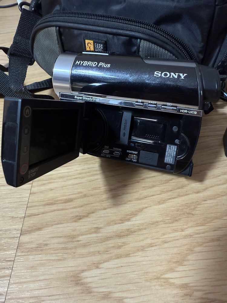 Câmara de Filmar Sony HDX UX 19