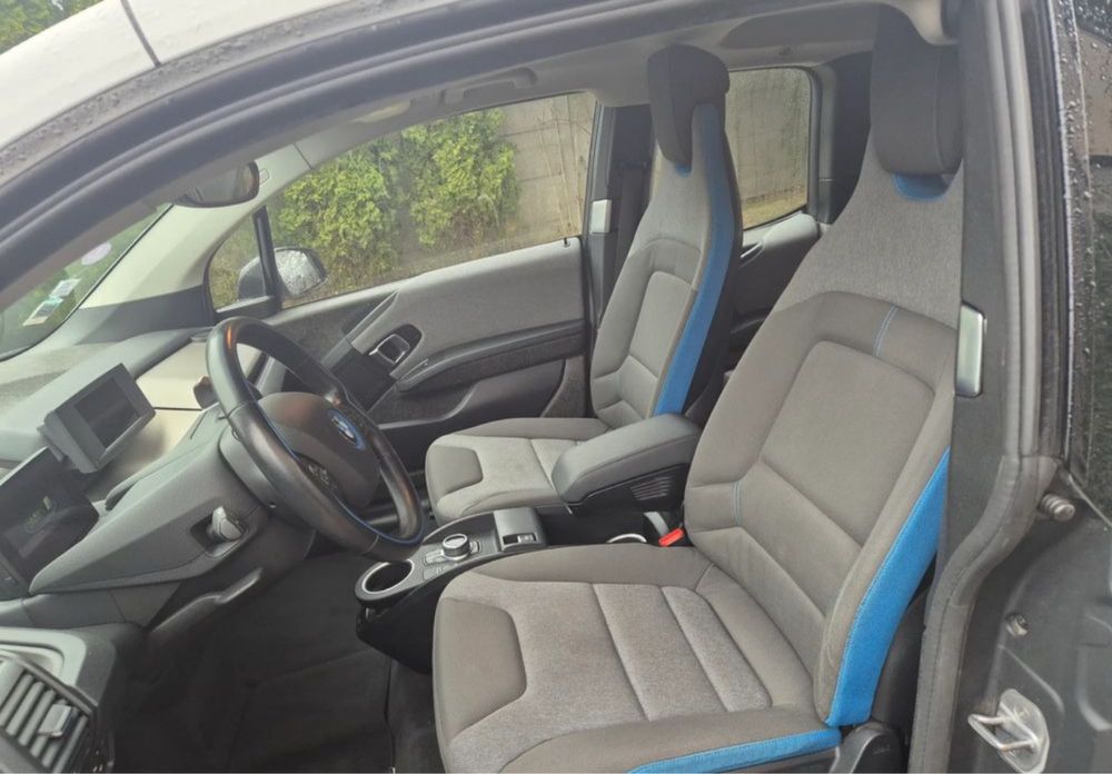 Бампер BMW I3  розборка бмв і3