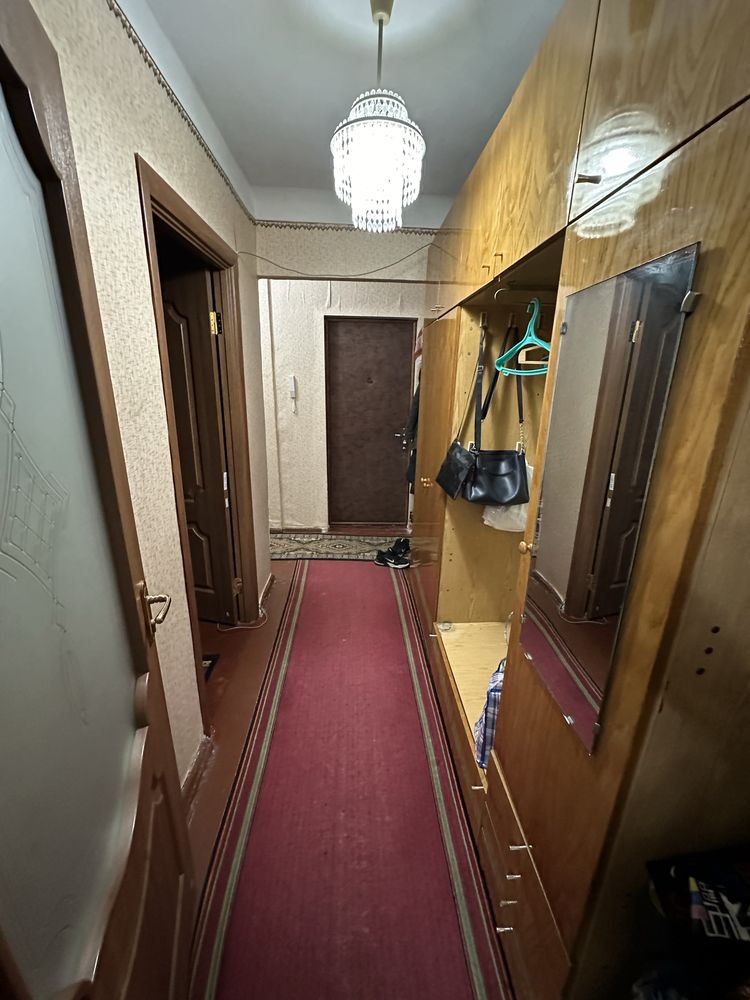 Продаж квартири нагірна