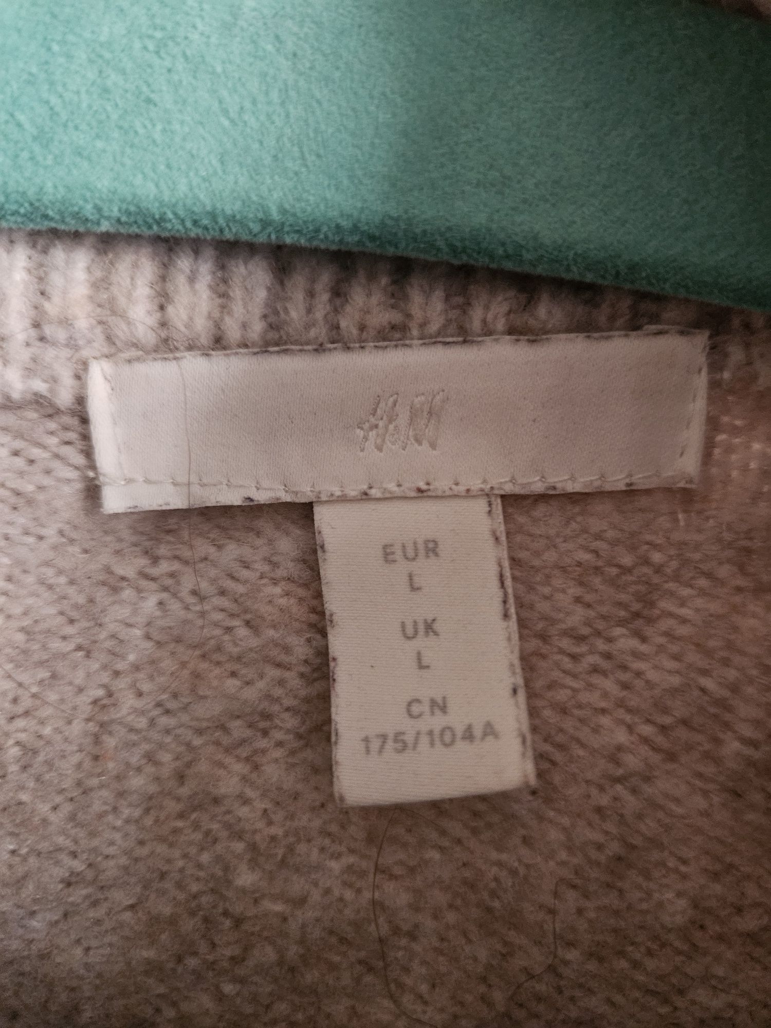 H&m sweterek z bufkami r l