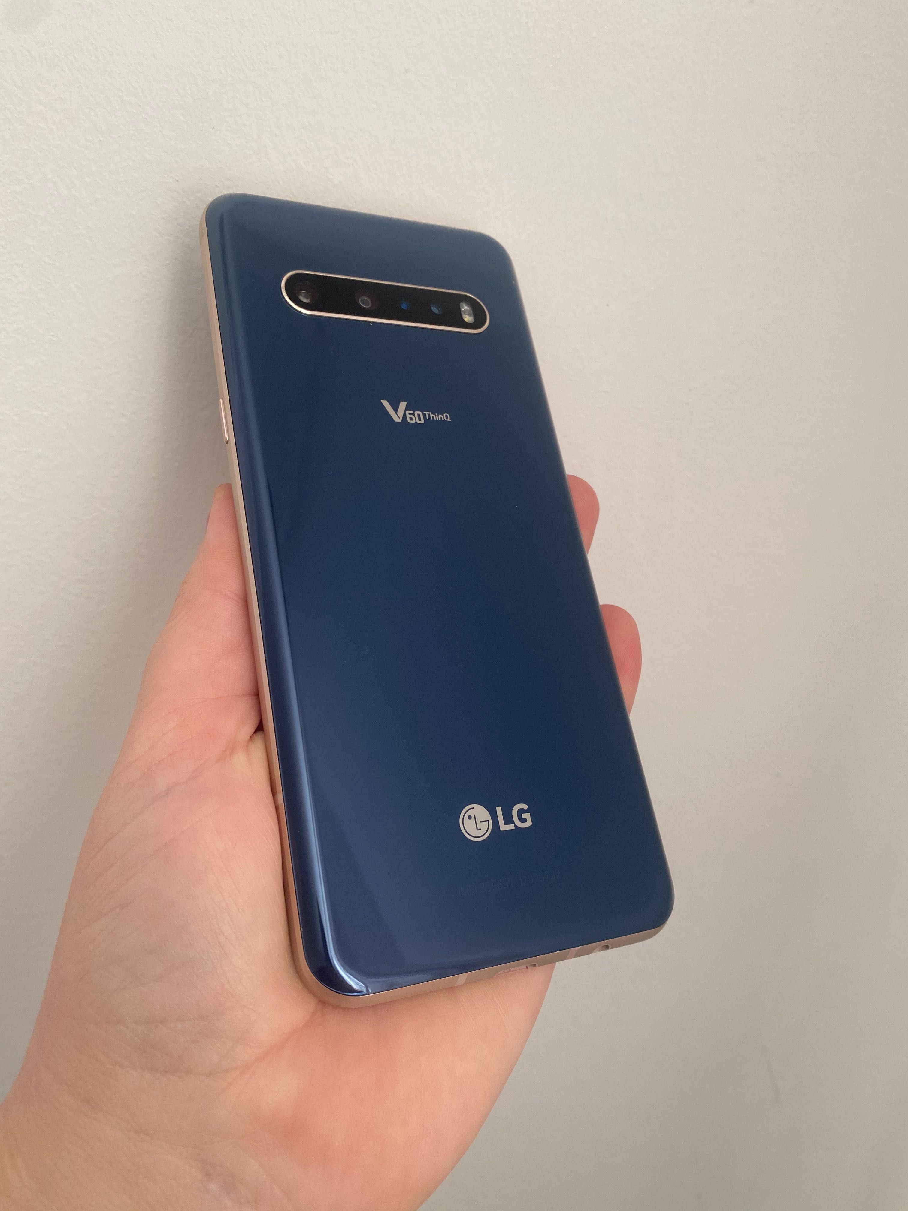 Новий смартфон LG V 60 ThinQ 8/128гб