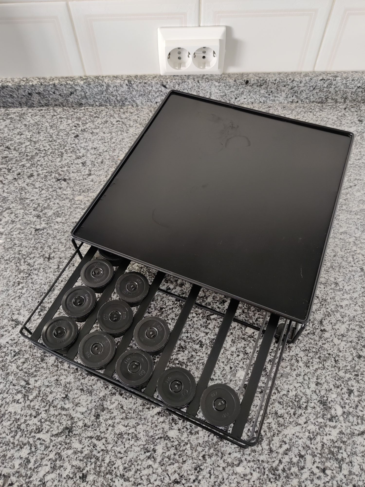 Base com gaveta para 35 cápsulas Delta Q