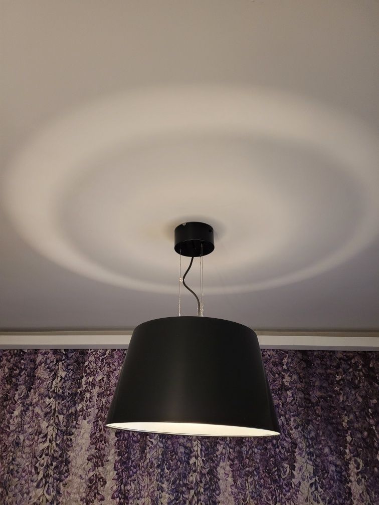 Duża lampa sufitowa,  żyrandol