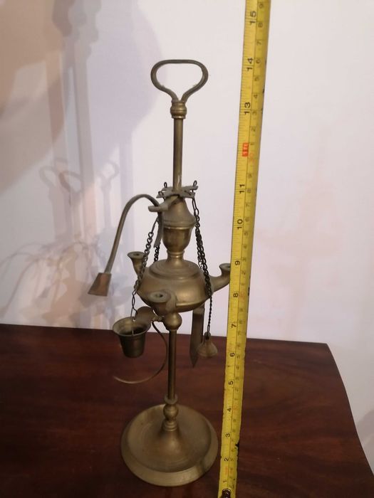 Candeeiro lamparina de Azeite Antiga em Latão