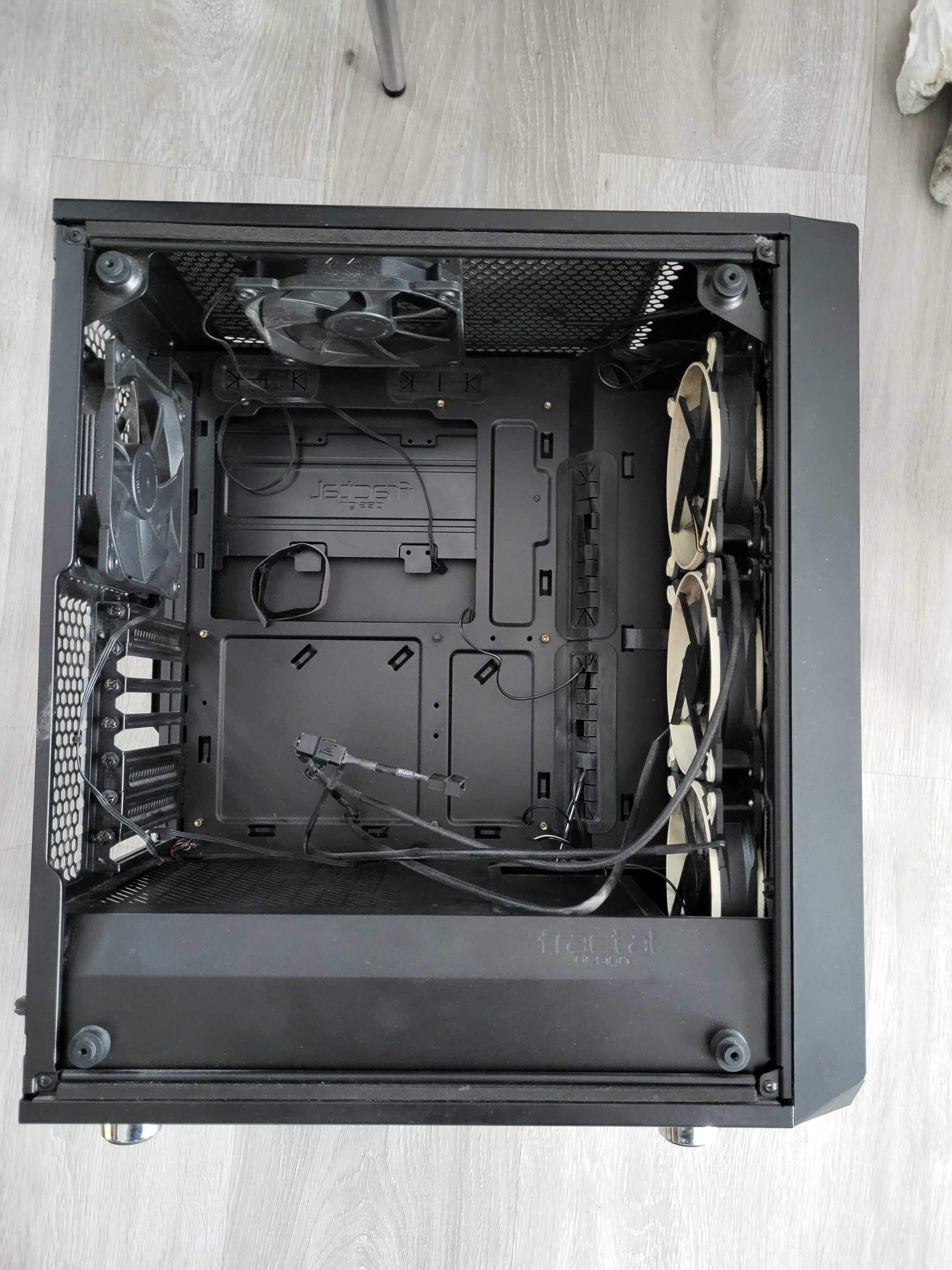 Fractal Design Meshify C Blackout