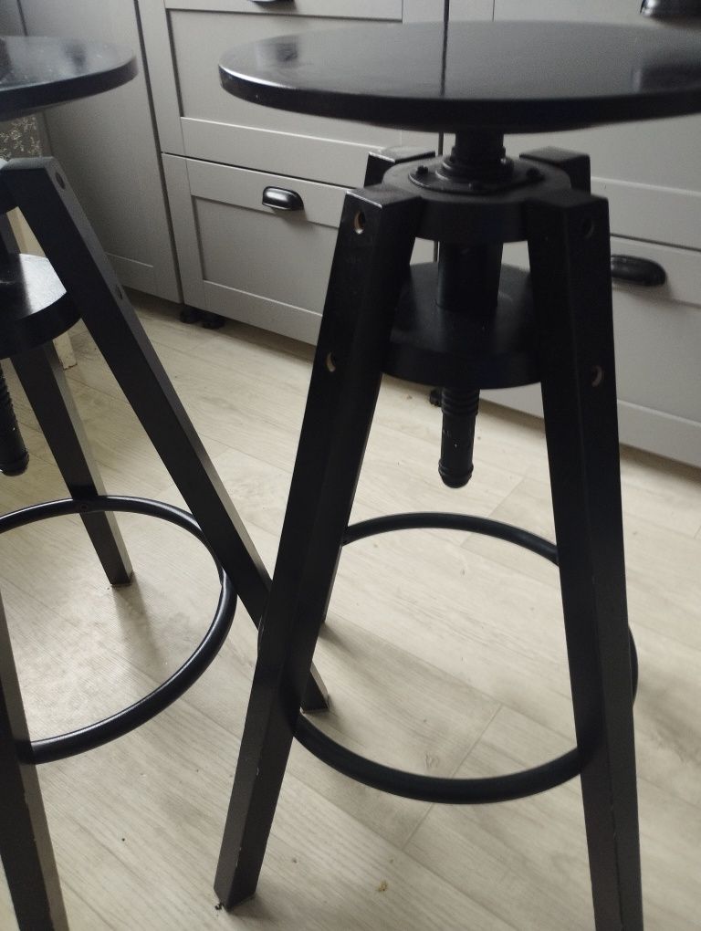 Hoker/ stołek barowy Ikea Dalfred - 4 sztuki