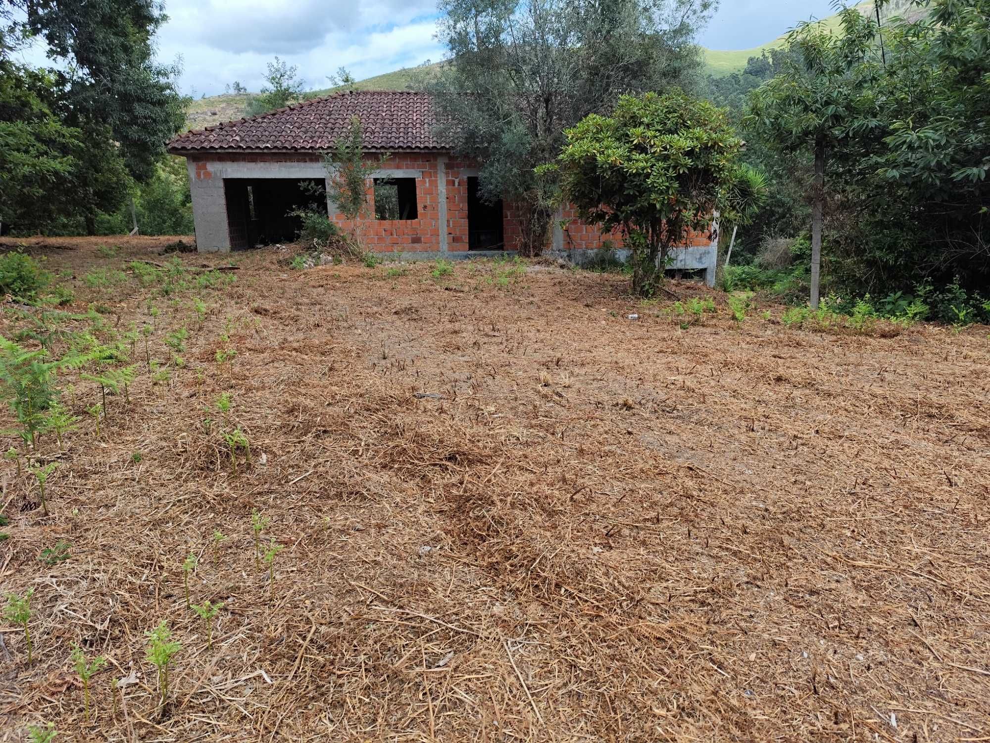Venda de terreno