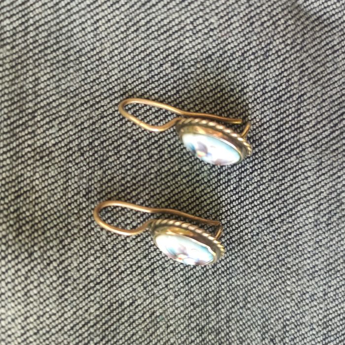 Біжутерія: сережки, каблучка, фініфть