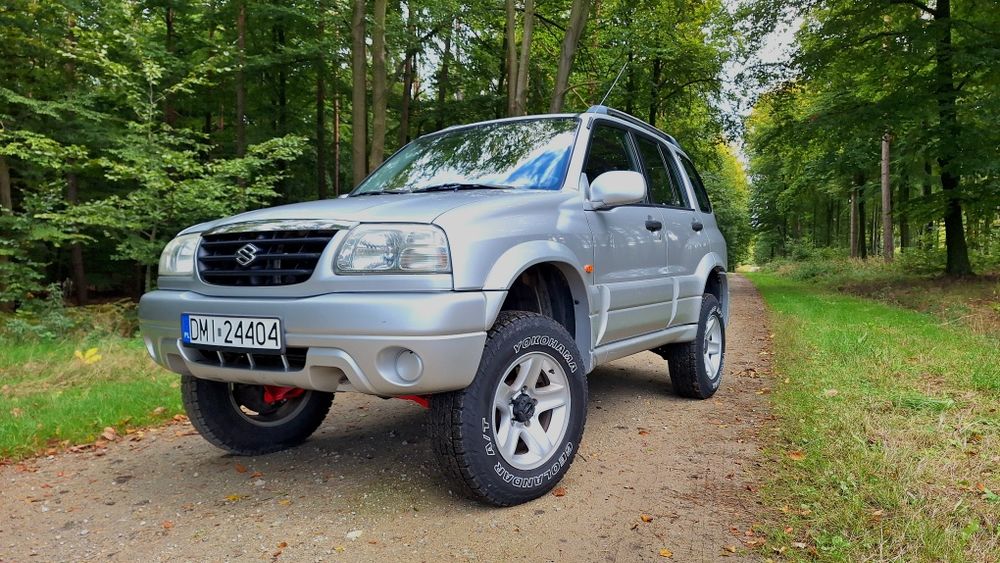 Suzuki Grand Vitara 2.0 Radzikone 4"