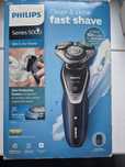 Golarka Philips S5572