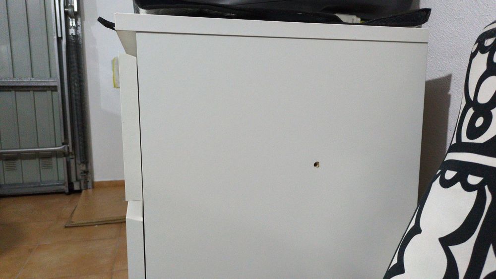 Malm cómoda 3 gavetas