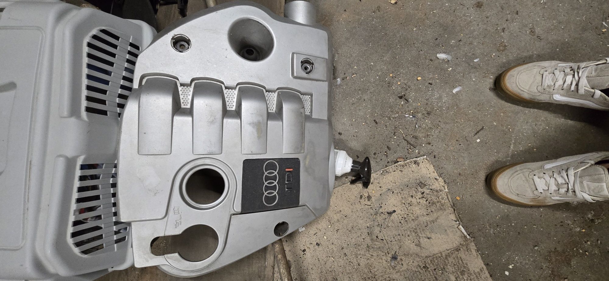 Tampa motor audi a4 b6