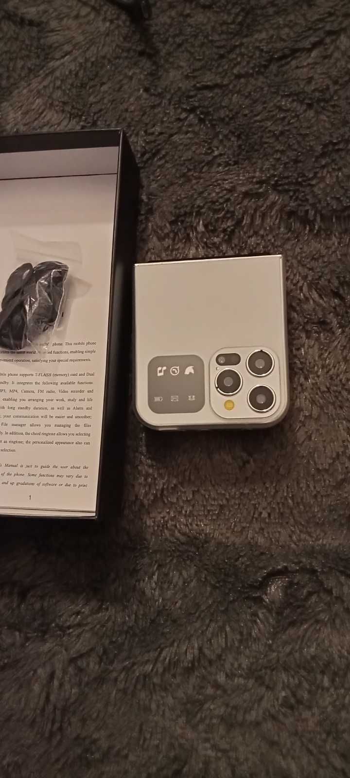 Telemóvel Dobrável+ Luzes 69€