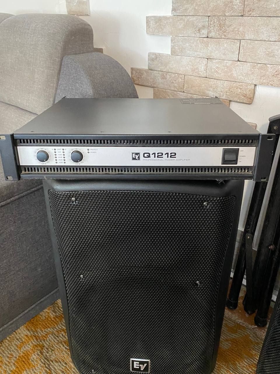 Акустическая система Electro-Voice Zx5-90 , Q1212 , Roland VM-3100 pro