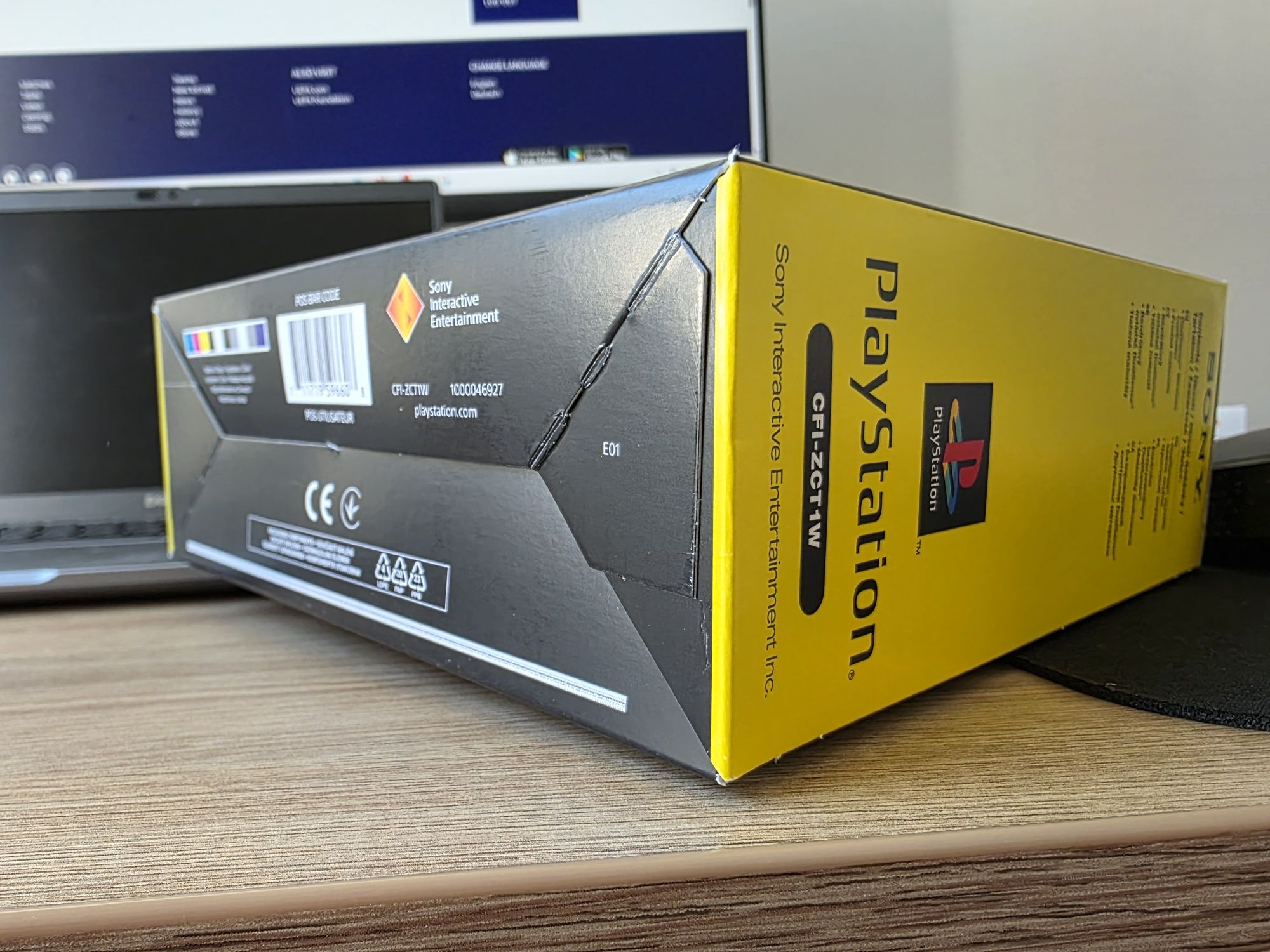 Sony PlayStation 5 DualSense 30th anniversary