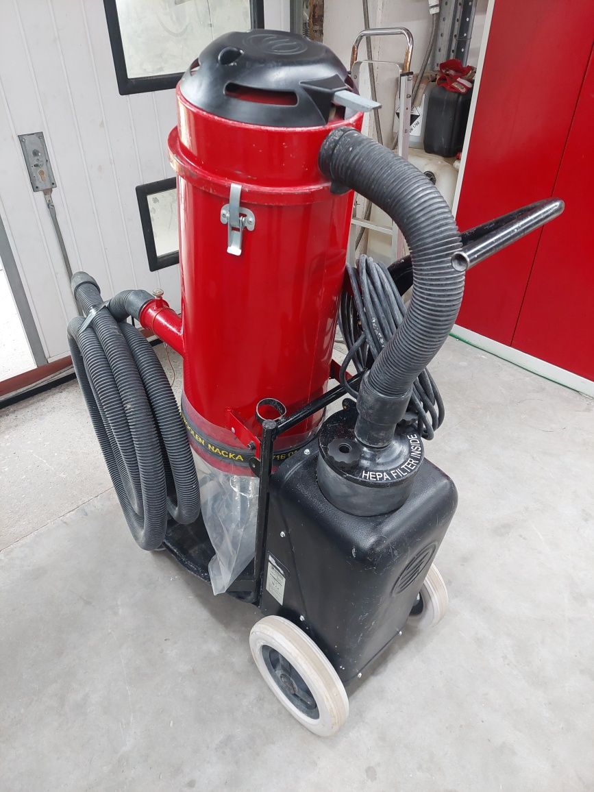 Odkurzacz Pullman S13 Husqvarna do pyłu odpylacz autostart otrząsacz