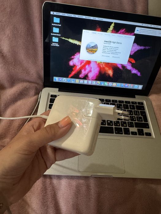 Продам MackBook 13-inch 2011 г