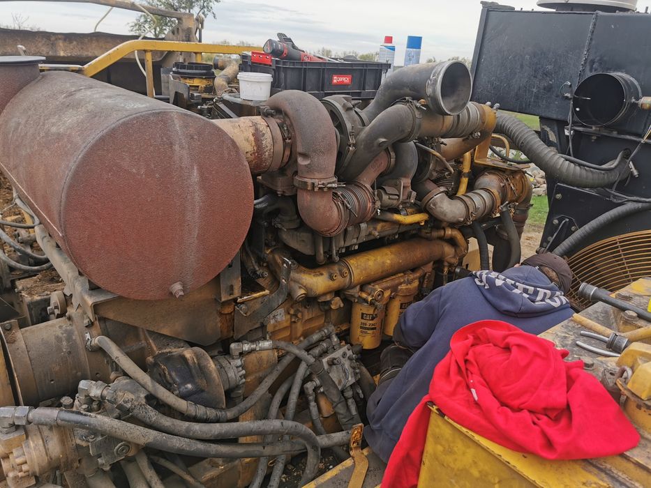 Silnik Caterpillar Perkins -naprawa serwis