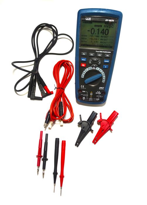 Przemysłowy multimetr CEM DT-9979 IP67 profesjonalny