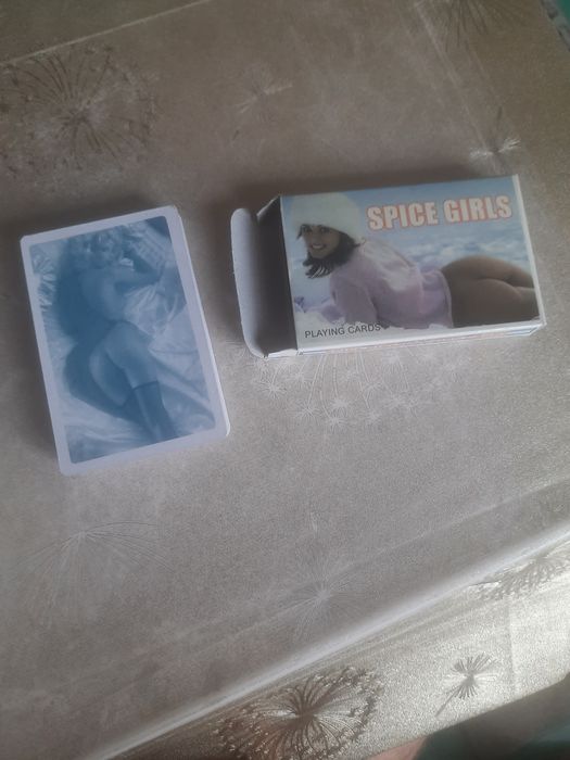 Карты с эротикой Spice Girls новые.