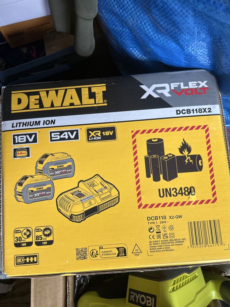 Akumulator dewalt 54v 9ah flexvolt 18V/54V Dewalt DCB547 9ah