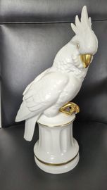 Porcelanowa papuga ozdoba