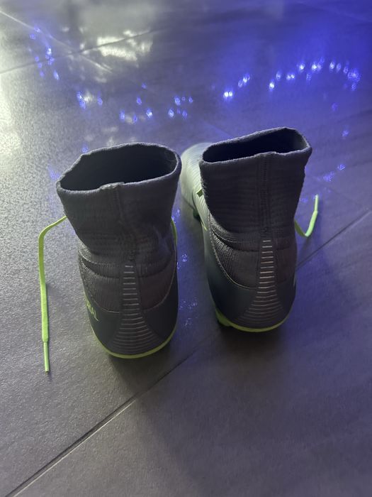 Korki z skarpeta Nike