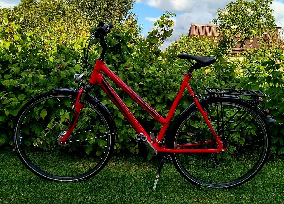Rower Pegasus Solero 58cm koła 28 Kolor czerwony ładny stan. alivio