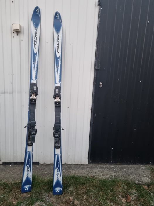 Narty zjazdowe Fischer wraz z butami rozmiar 42