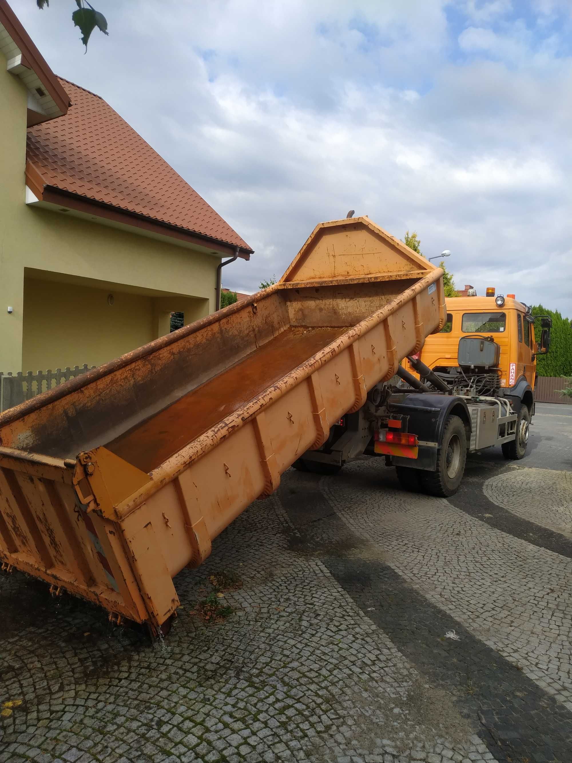 Kontener na gruz 700 zł