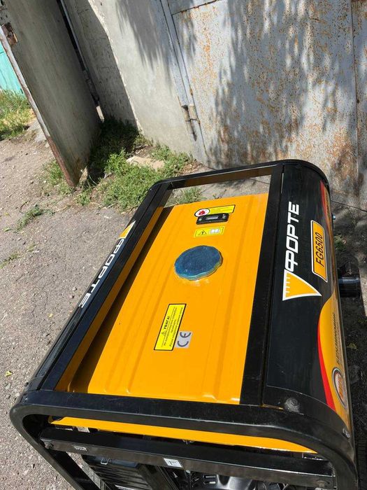 Генератор бензиновый 5.5 кВт Forte FG6500