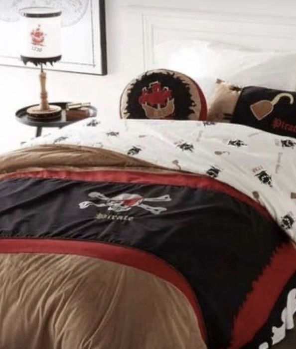 Mobília de madeira pirata