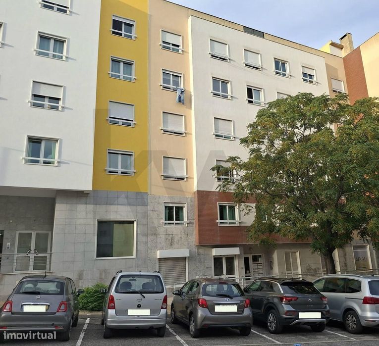 T3 à venda na Quinta de Santo António da Serra - Prior Velho