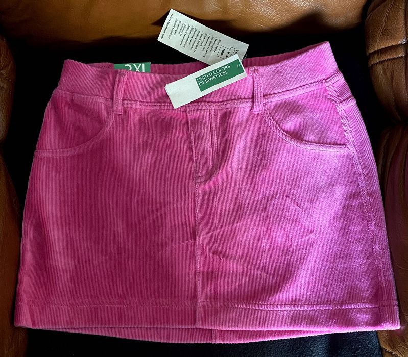Minissaia Benetton Nova (11-12 anos)
