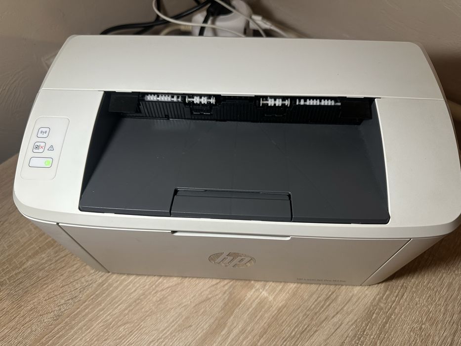 Лазерный принтер HP LaserJet Pro M15w, катридж заправлен