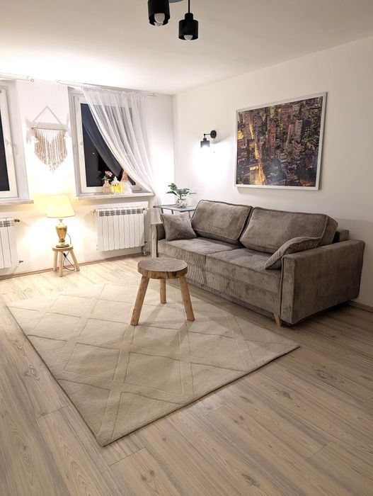 Piękne mieszkanie z ogródkiem w domu