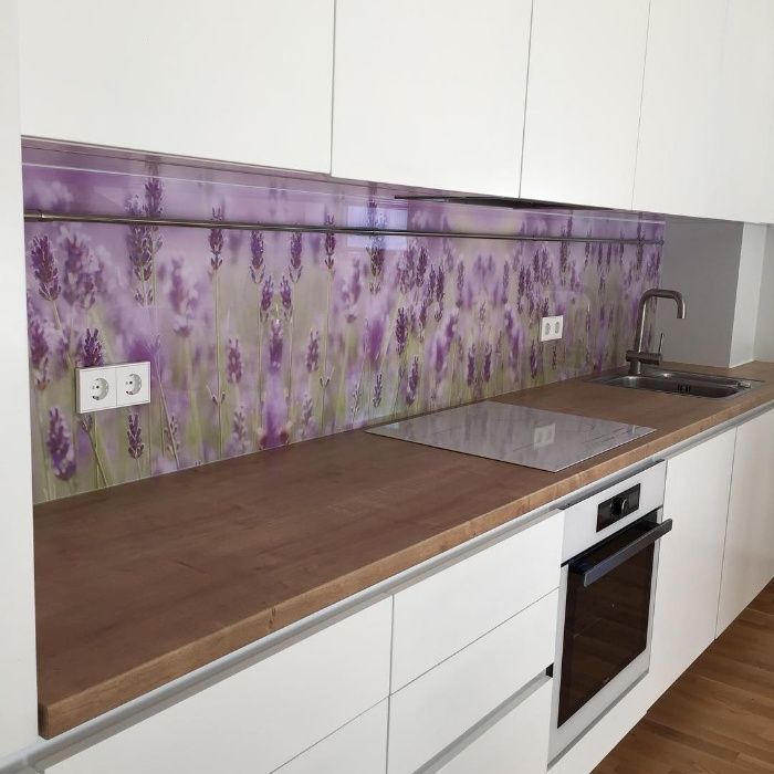 Скинали - фартук для кухни из стекла - стеновая панель - цветы лаванды