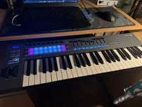 Novation FlKey 49 Міді Клавіатура