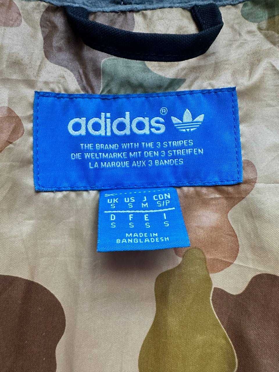 Зимова куртка Adidas (пуховик)