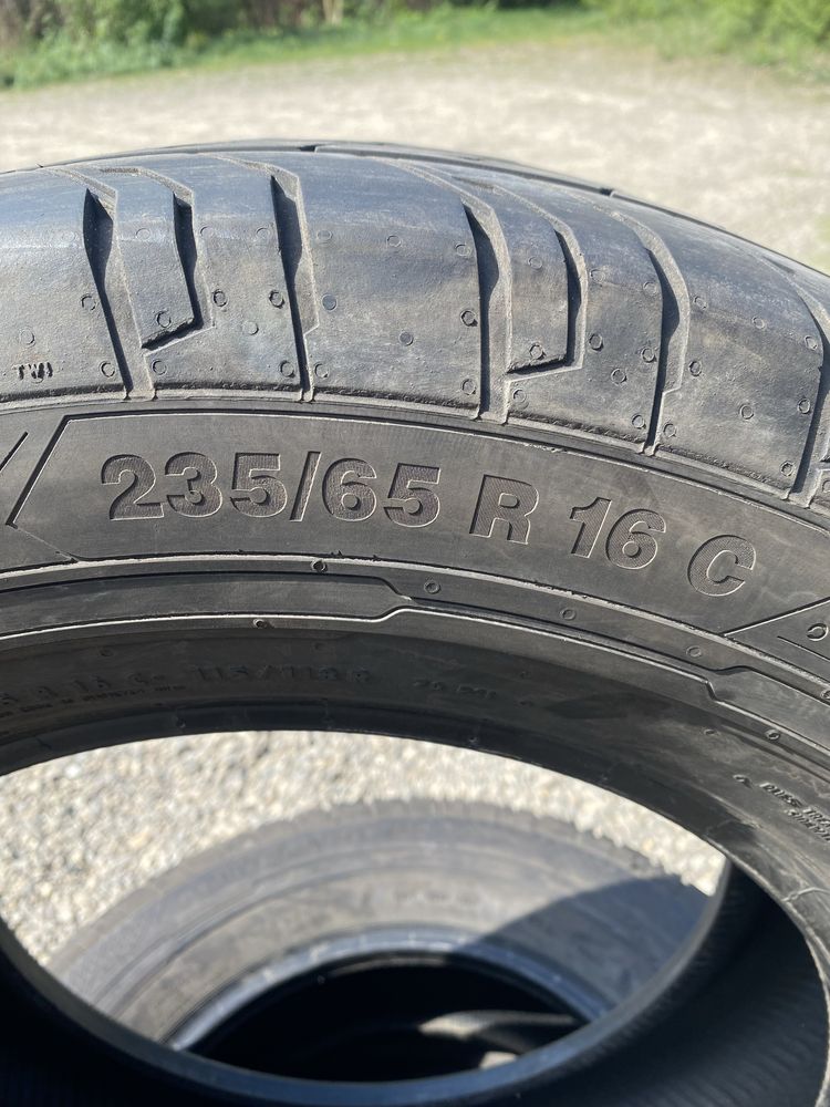 Шини Continental 235/65 R16c Spriter/Crafter