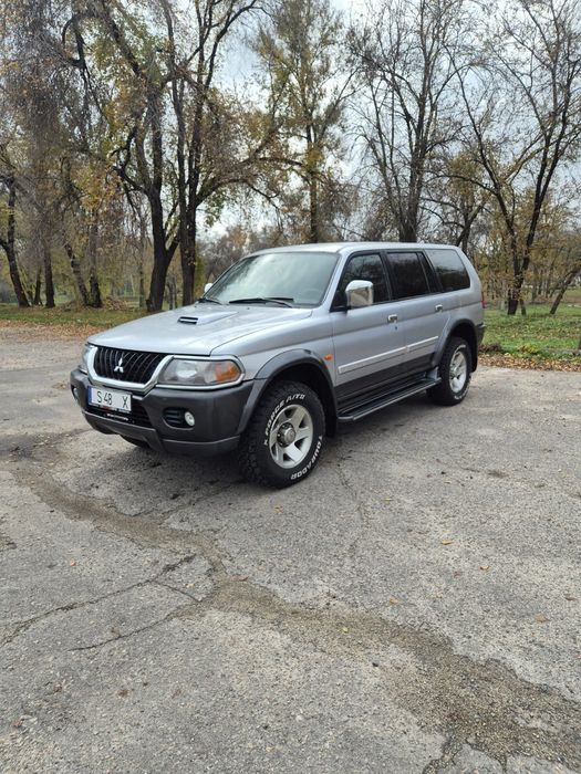 Mitsubishi Pajero Sport