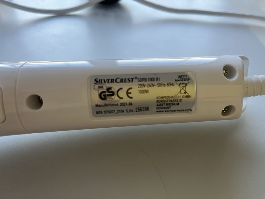 Праска, утюг, відпарювач, парова праска